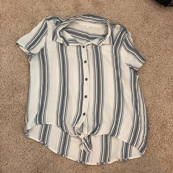 aeropostale blue&white striped button up - Picture 2 of 3